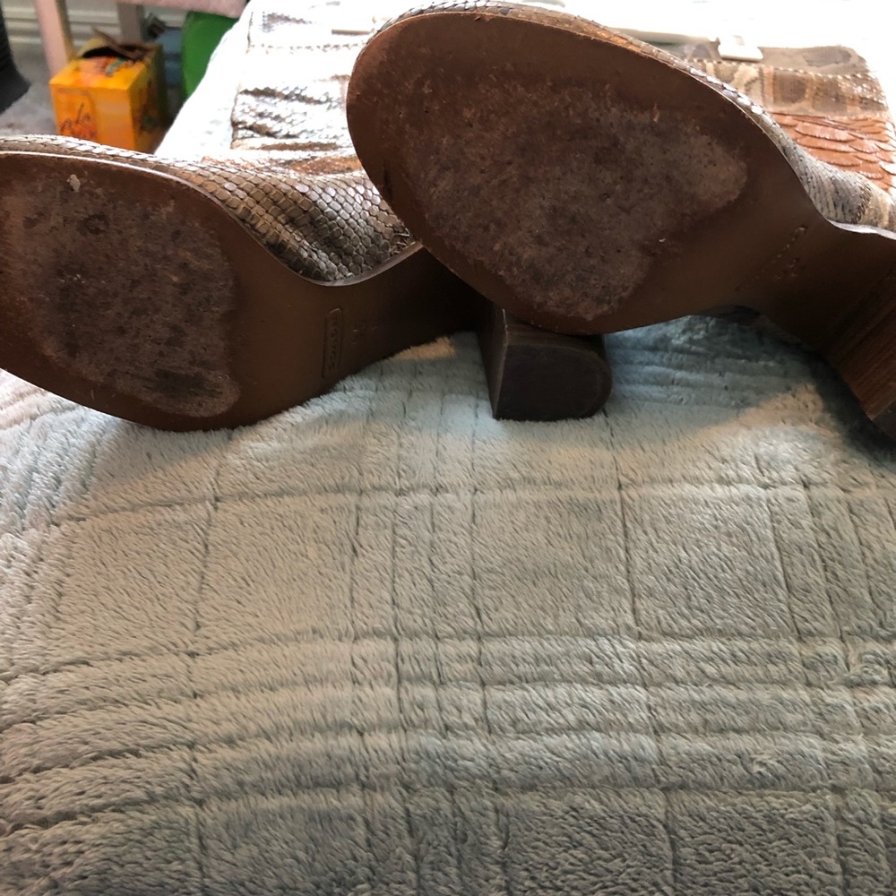 Coach Boots - Picture 2 of 2